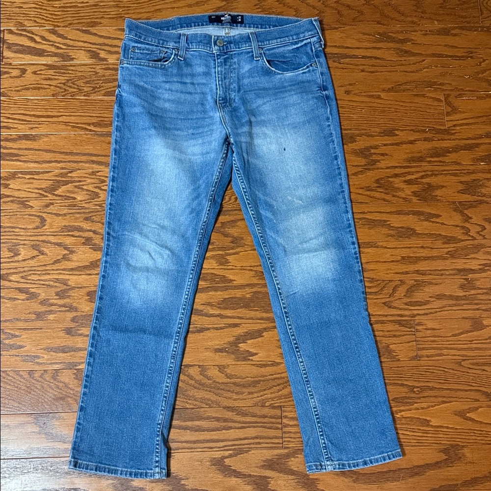 Hollister Men's Classic Straight Denim Jeans